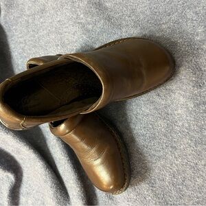 BOC Born Slide On Leather Clogs Brown Size 11